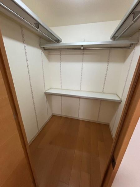 　収納　収納力豊富な収納スペースです