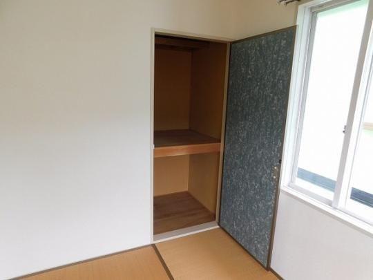 パレス木花台　収納　
