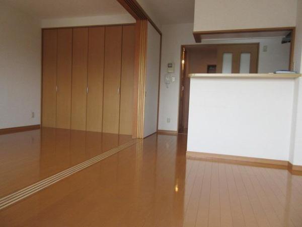 ソフィア船塚　リビング　