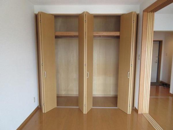 ソフィア船塚　収納　