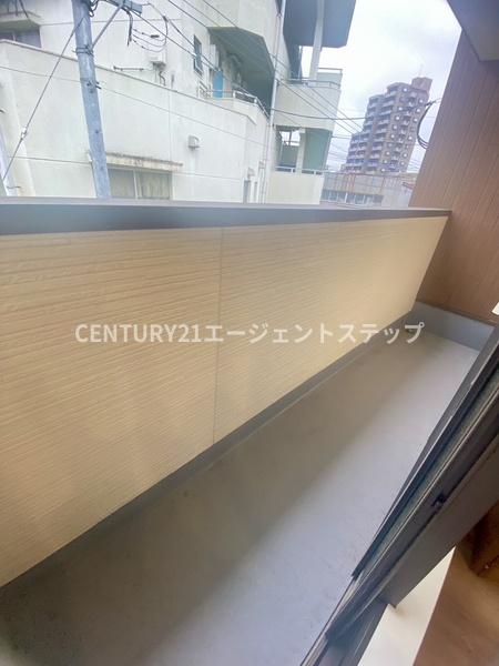 　バルコニー　