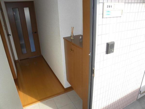 　玄関　