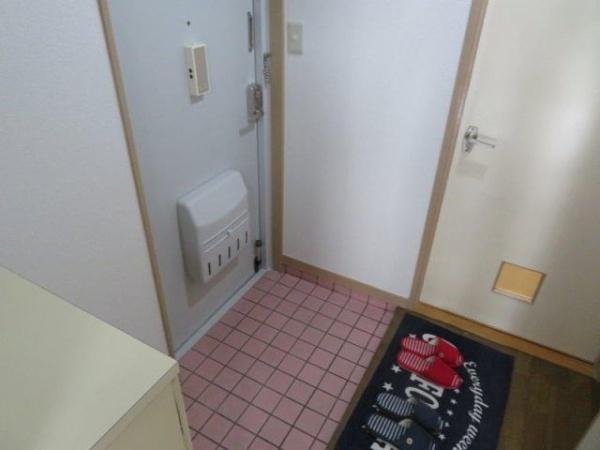 フルータ　玄関　