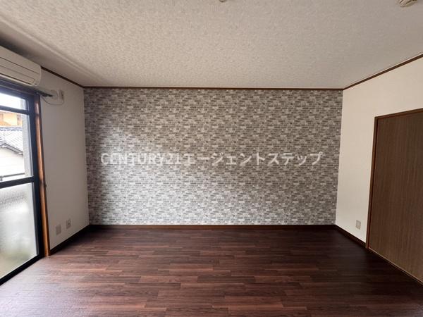 コーポヤスモト　洋室　