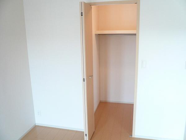 ハイルングス　ラオム　