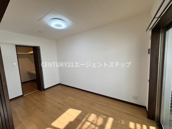 ヴァンテージ祇園　洋室　