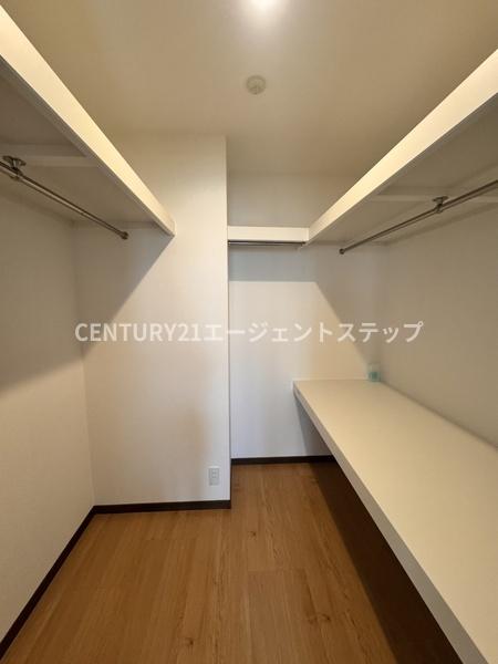 ヴァンテージ祇園　収納　ウォークインクローゼット