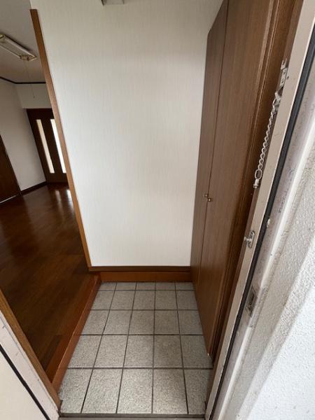 タムラコーポ　玄関　