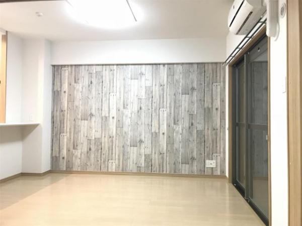 アンシャンテｆ　リビング　