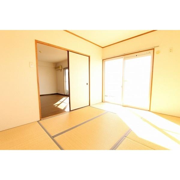 シャルム和知川原　和室　