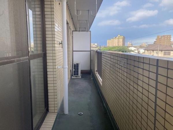 　バルコニー　