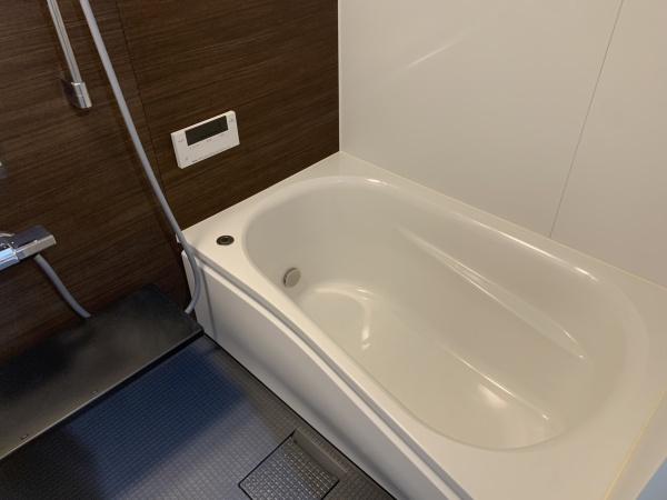 　バス　