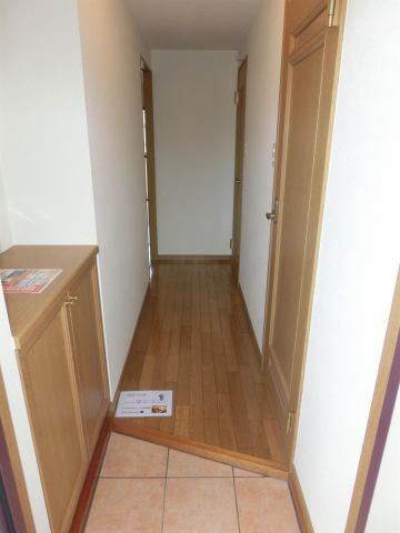 　玄関　