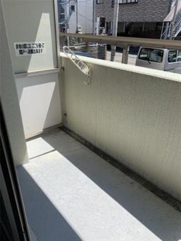 　バルコニー　