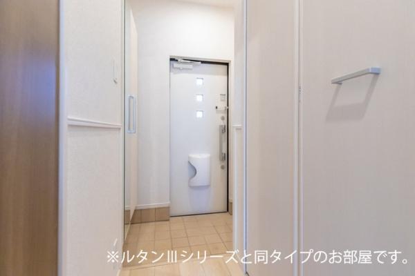 　玄関　
