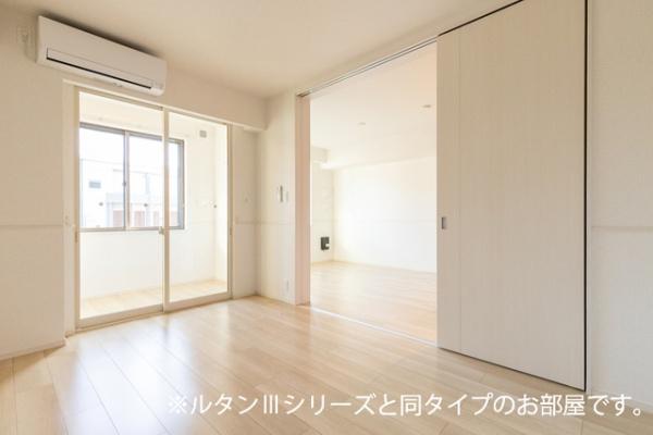 　寝室　