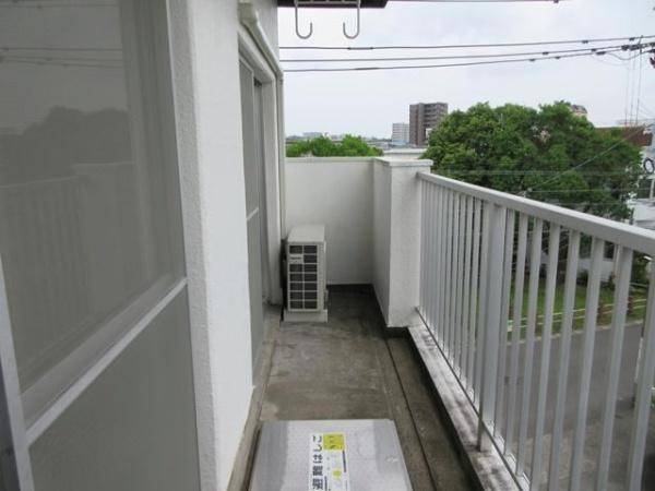 　バルコニー　