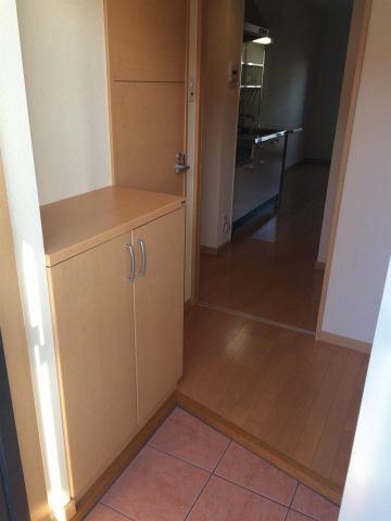 　玄関　