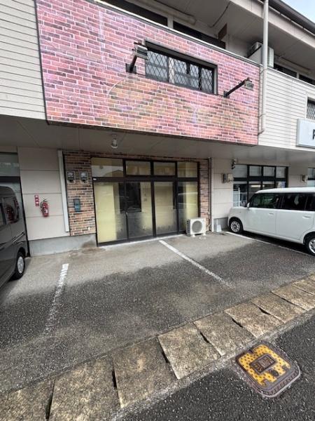 　玄関　