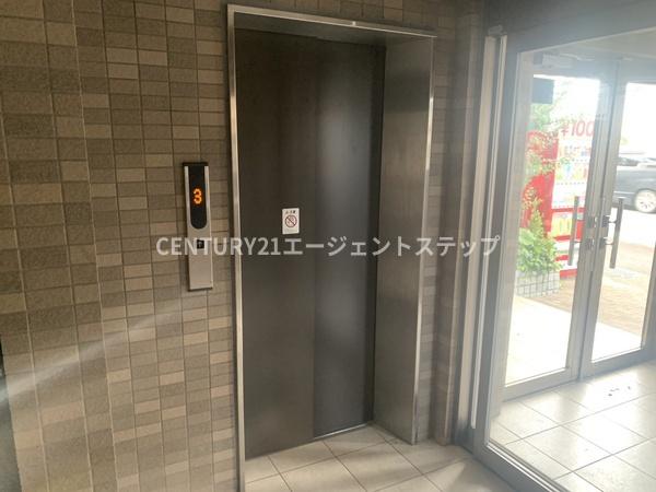 グランクレシェンテ　エントランス　