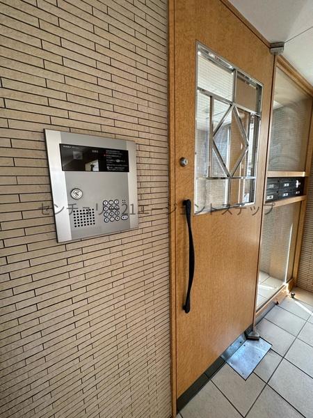 　エントランス　オートロック