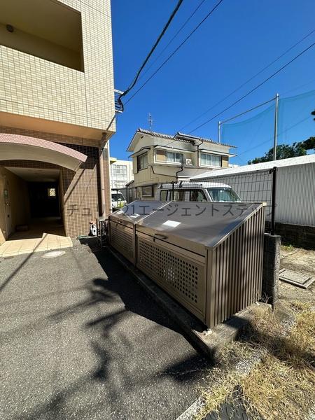 　その他共用部分　ゴミ置き場