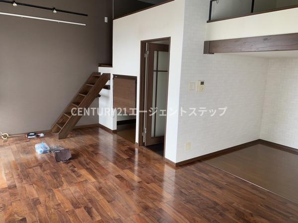 アルテマイスター丸山　リビング　