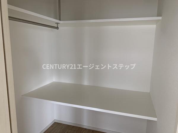 アルテマイスター谷川２　収納　