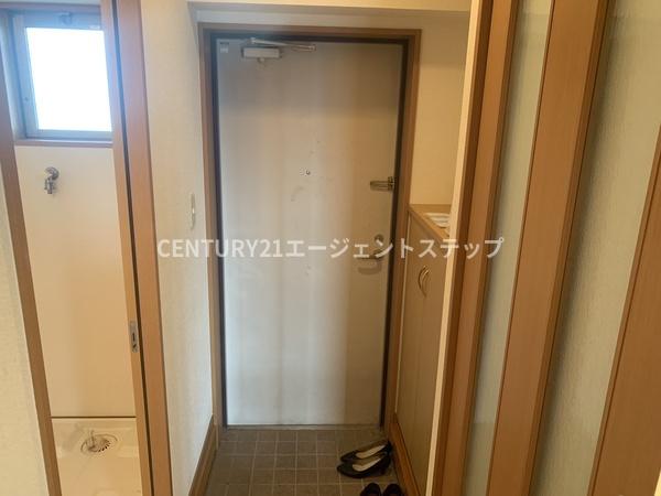 　玄関　