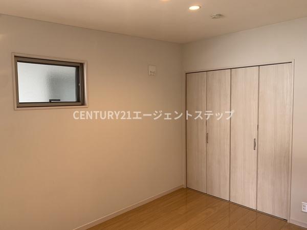 グラシア　収納　