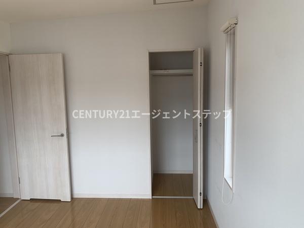 グラシア　収納　