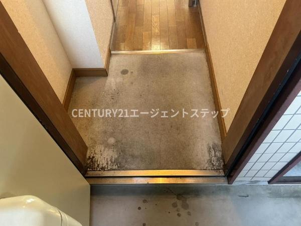 　玄関　