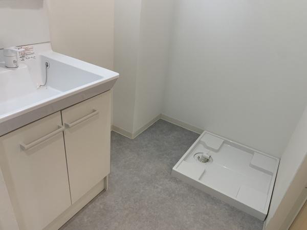 Ａｐａｒｔｍｅｎｔ　洗面台・洗面所　
