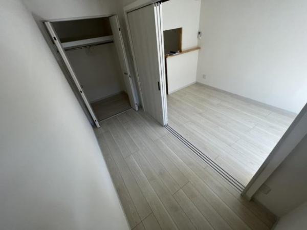 アーベイン堀川　洋室　
