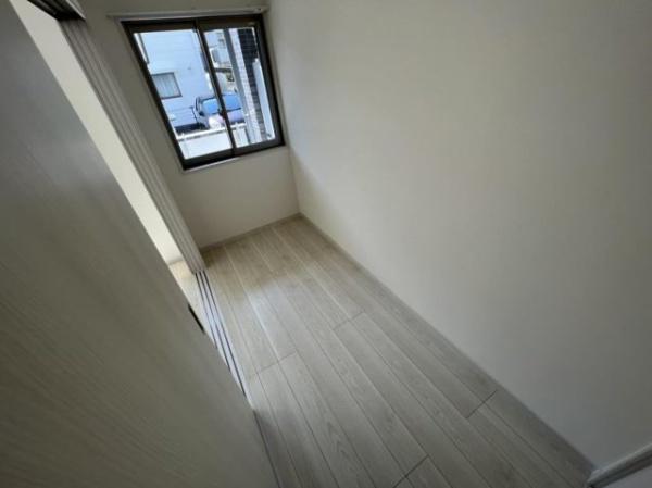 アーベイン堀川　洋室　