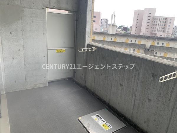 　バルコニー　