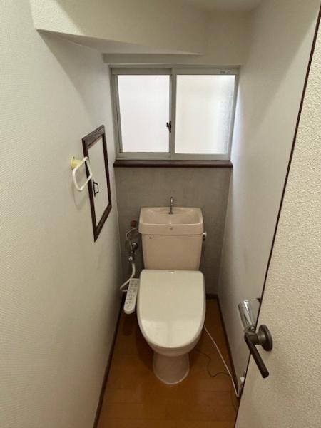 　トイレ　