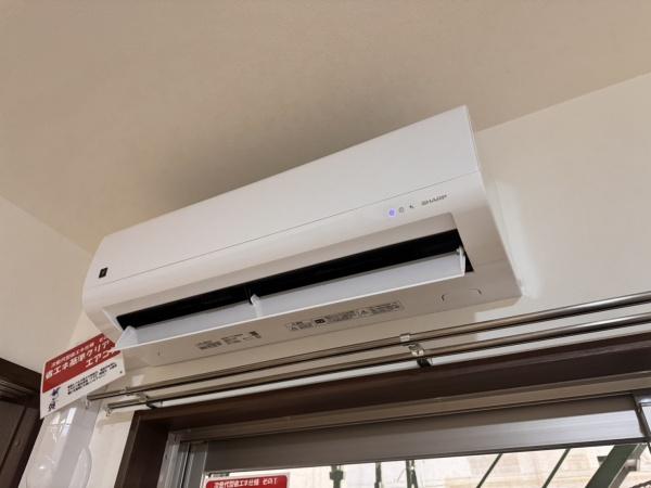 　洋室　エアコン