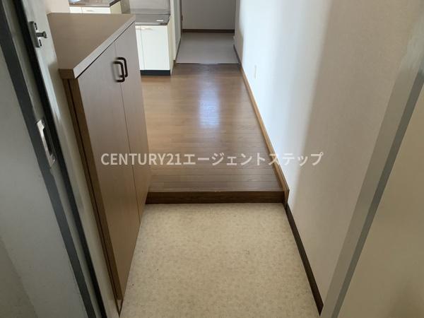 リベラ堀川　玄関　