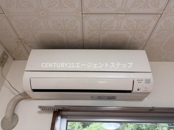 オーブ2　リビング　エアコン