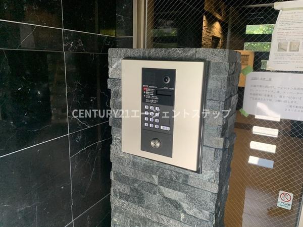　エントランス　