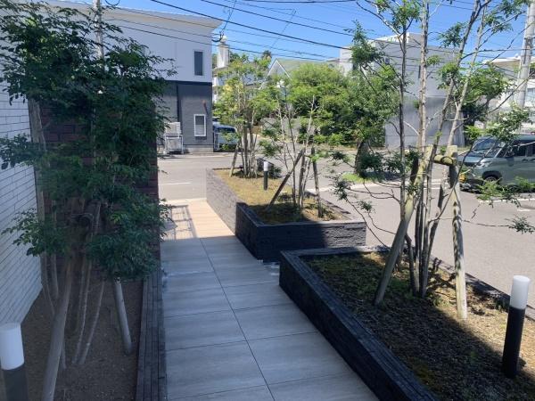 　エントランス　
