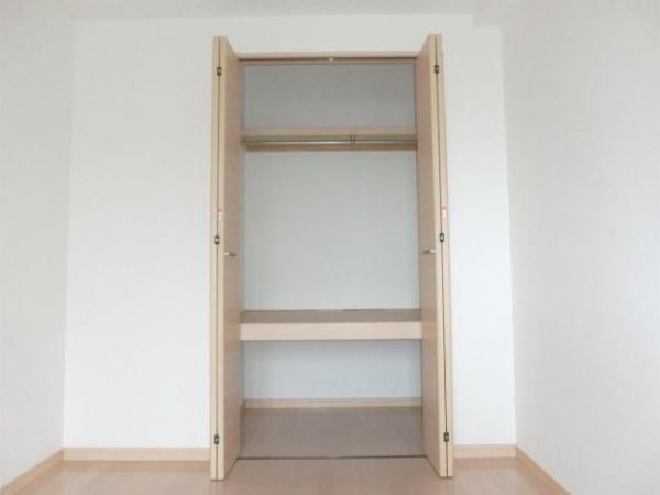 サンライズコート　収納　