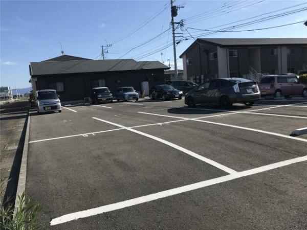 ラフティ2　駐車場　