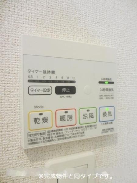 　バス　