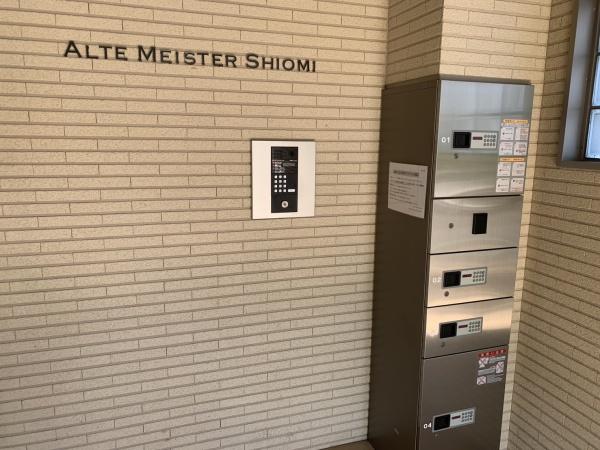 　エントランス　