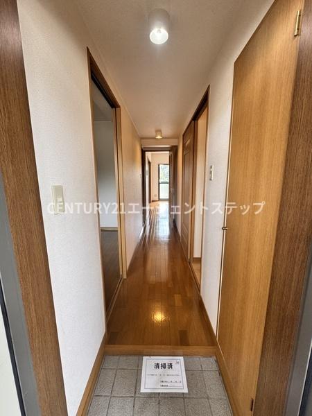 グランビュー１　玄関　