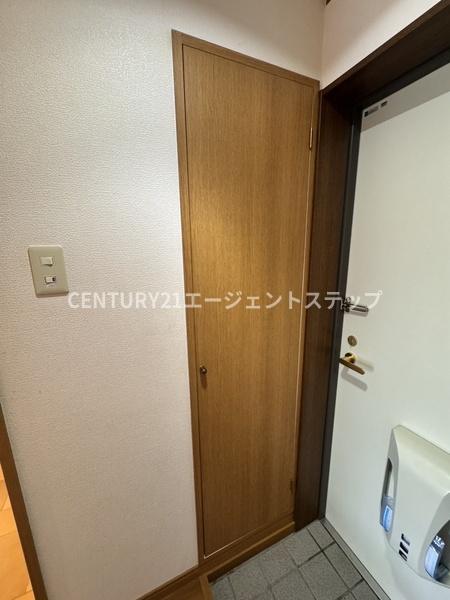 グランビュー１　玄関　