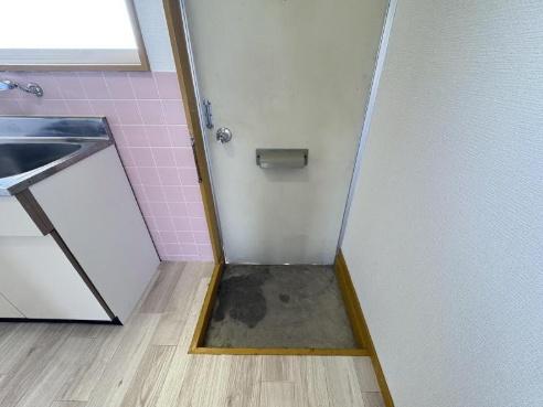 　玄関　