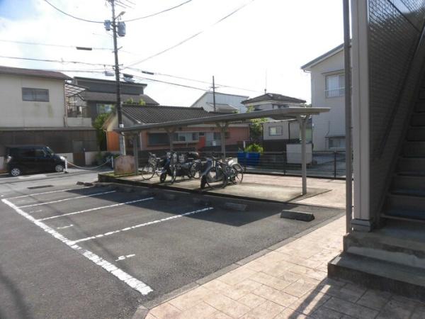 サンハイム原田　その他共用部分　駐輪場
